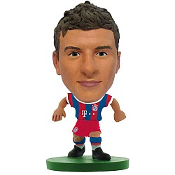 Soccerstarz Bayern Munich Thomas Muller Home Kit (2015 Version)
