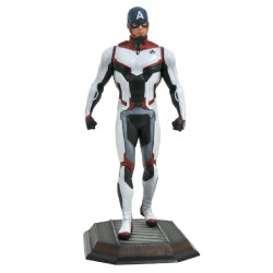Diamond Gallery Marvel - Captain America Avengers Team Suit