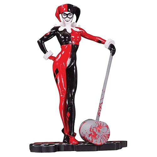 Diamond Dc Comics Collectibles - Harley Quinn Red, White And Black