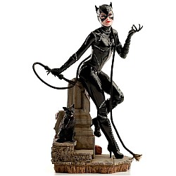 Iron Studios Batman Returns - Catwoman Art Scale Statue