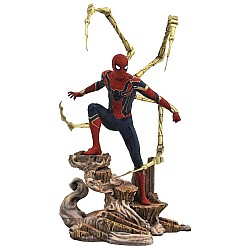 Diamond Select Toys Marvel Gallery: Avengers Infinity War - Iron Spider-man