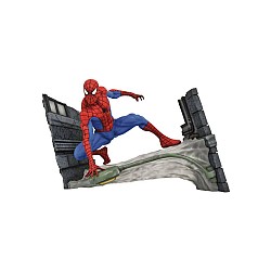 Diamond Marvel Gallery Spider Man Comic 18cm