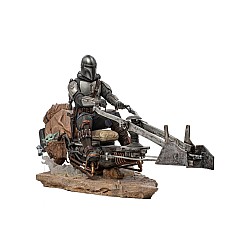 Iron Studios Deluxe The Mandalorian Mando On Speederbike 18cm