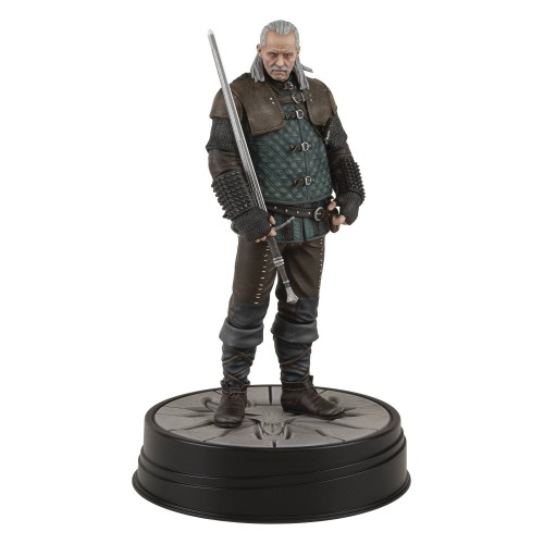 Dark Horse The Witcher 3 Wild Hunt Vesemir 24cm