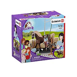 Set Schleich Horse Club Washing Area With Emily & Luna (42438)