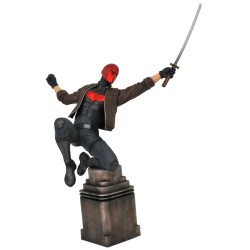 Diamond Dc Gallery Comic Red Hood 23cm