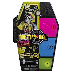 Doll Monster High Skulltimate Secrets Neon Frights Frankie Stein (hnf79)