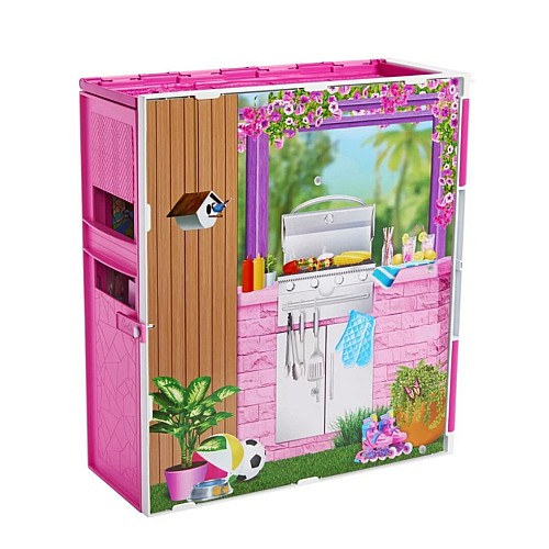Barbie Getaway Doll House & Doll (hrj77)
